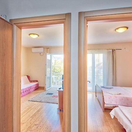 Apartments Lux Milano, Savina,Herceg-Novi ヘルツェグ・ノヴィ エクステリア 写真