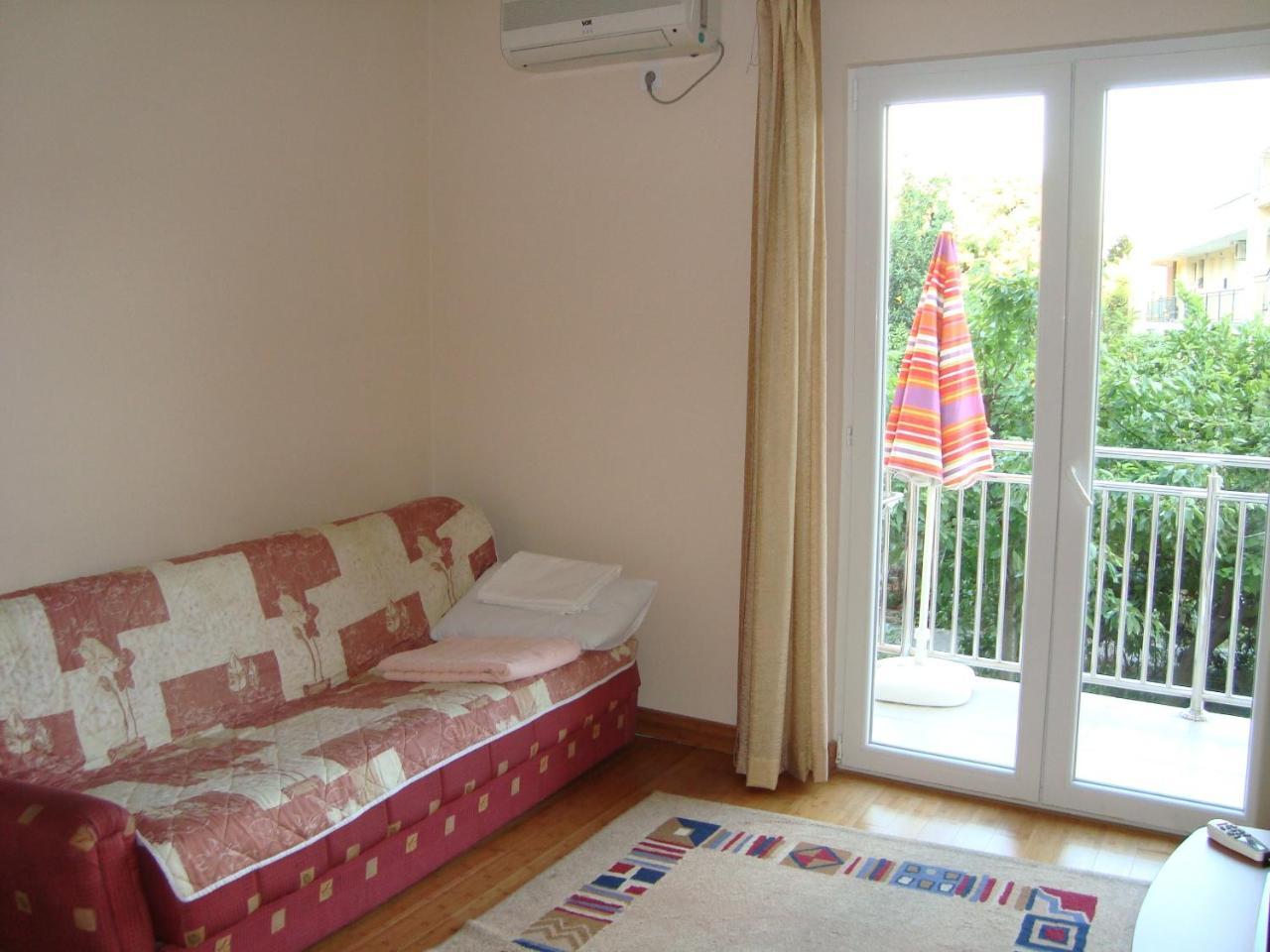 Apartments Lux Milano, Savina,Herceg-Novi ヘルツェグ・ノヴィ エクステリア 写真