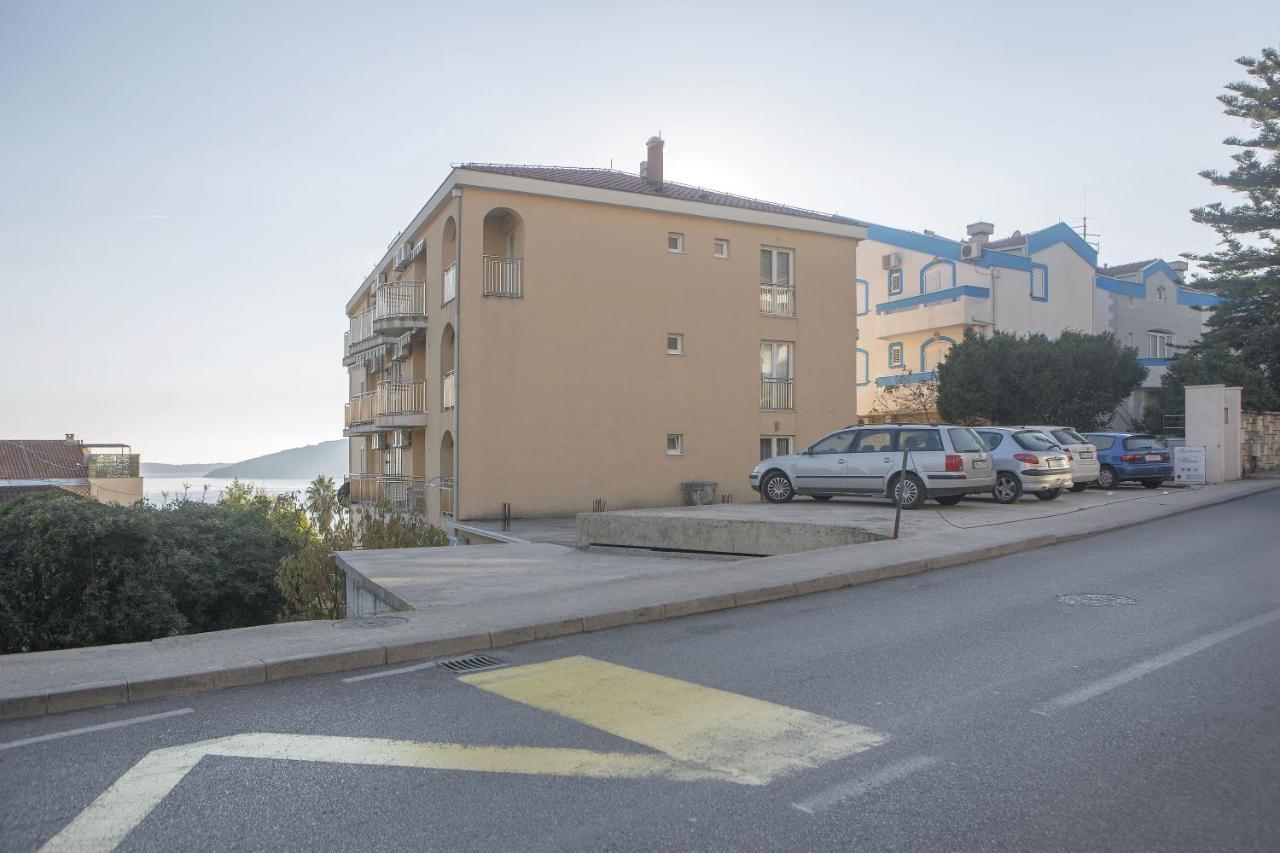 Apartments Lux Milano, Savina,Herceg-Novi ヘルツェグ・ノヴィ エクステリア 写真